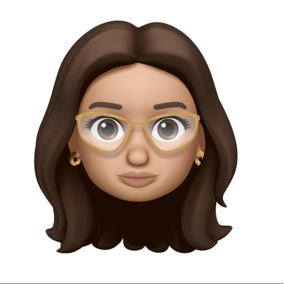 Meet your Posher, Alejandra - Picture 1 of 1